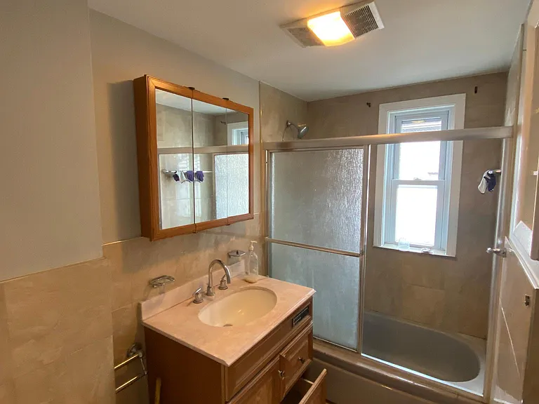 28 Moreland St #2 — Photo 8