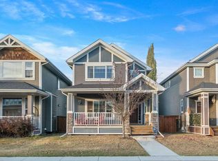 219 S River Heights Grn, Cochrane, AB T4C 0S3