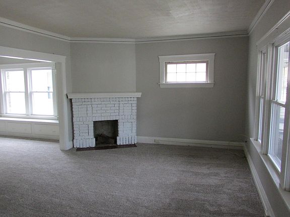 3rd image of 1253 Cranford Ave #2