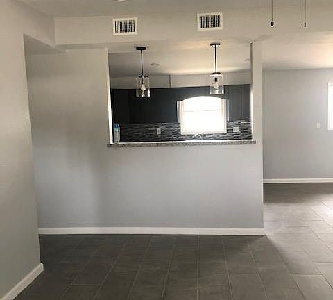 4th image of 3618 Avenue F