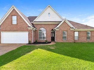 4195 Amherst Dr, Olive Branch, MS 38654