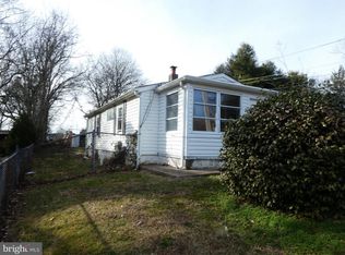 240 N Queen St, Dover, DE 19904