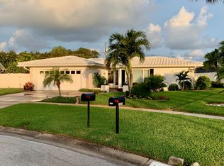 14036 Starboard Dr, Seminole, FL 33776