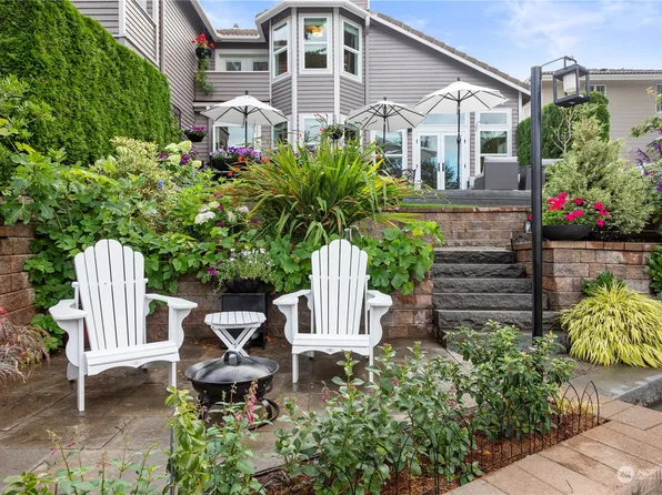 2000 Village Green Drive #12, Mill Creek, WA 98012