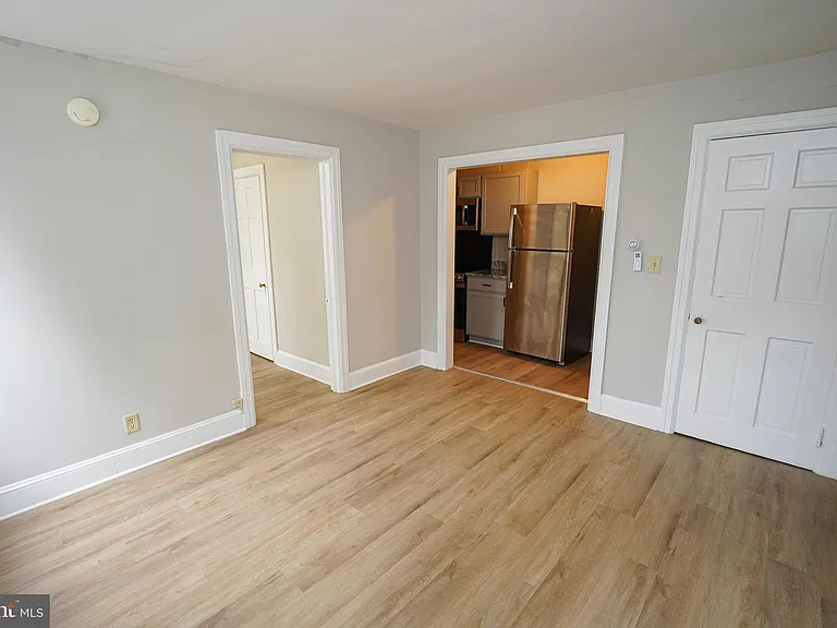 308 N Division St #2 — Photo 7