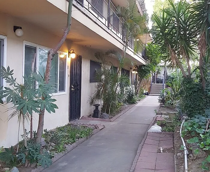 4436 Rosebud Ln #D — Photo 13