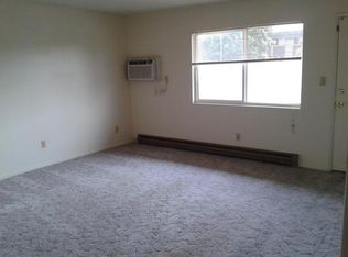 711 Royal Ave APT 24, Medford, OR 97504