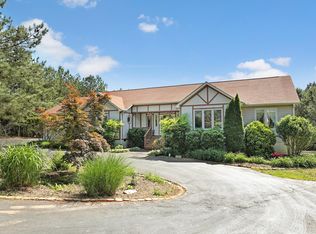 13521 Butlers Rd, Amelia Court House, VA 23002