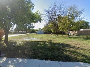 308 Rusk St, Roanoke, TX 76262