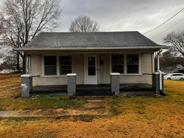 409 Franklin Tpke, Danville, VA 24540