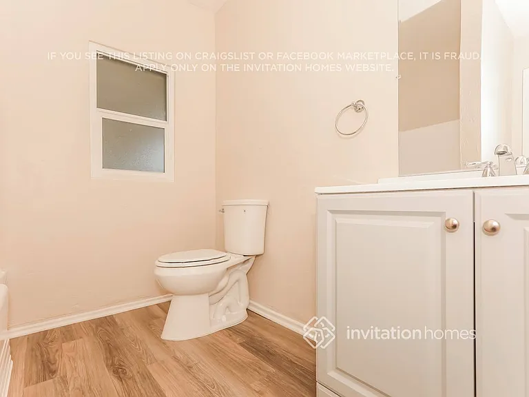 615 N Sycamore Ave — Photo 15
