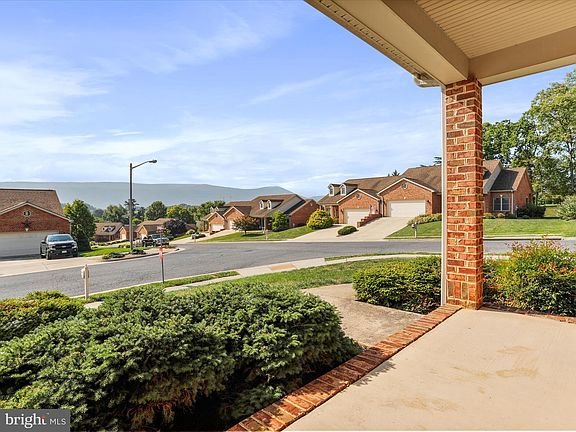 2nd image of 442 Henry Dr