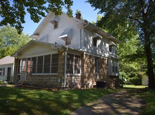 6717 Walrond Ave, Kansas City, MO 64132