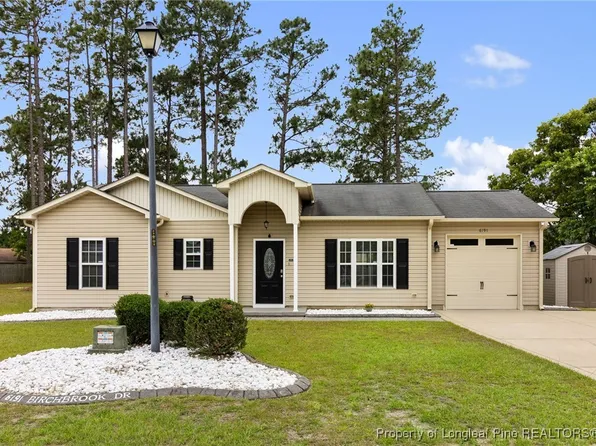 6191 Birchbrook Dr, Hope Mills, NC 28348