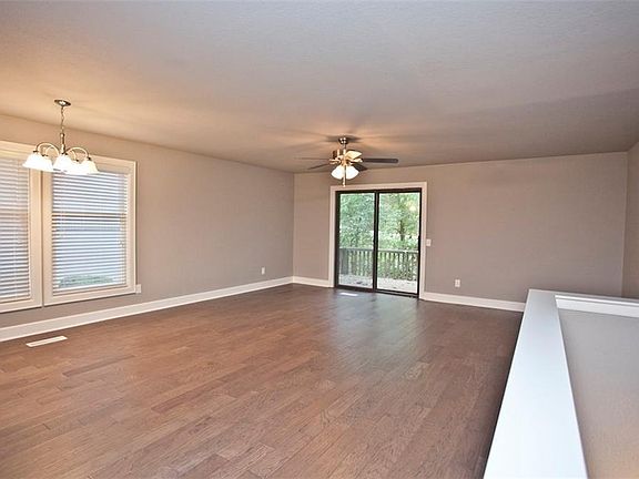 4th image of 9 Wolviston Cir #1