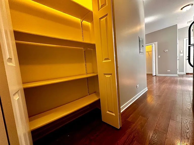 3222 S Aberdeen — Photo 16