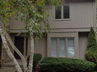 3541 Londonderry Ln, Roanoke, VA 24018