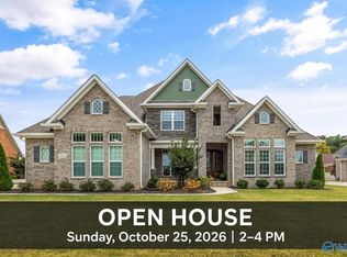 202 Hawks Crest Dr NW, Madison, AL 35757