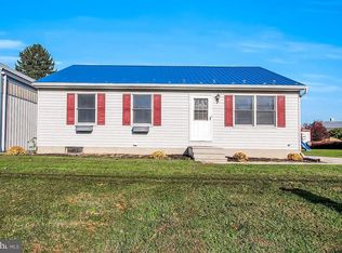 133 Charles St, Littlestown, PA 17340