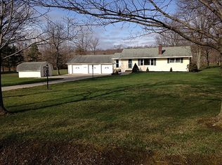 3540 Reichert Rd, Erie, PA 16509