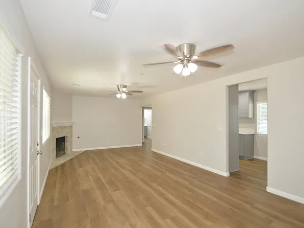 3422 E Michigan Ave, Fresno, CA 93703
