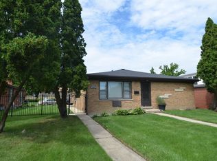 586 N Rozanne Dr, Addison, IL 60101