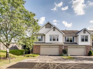 2981 Saganashkee Ln, Naperville, IL 60564