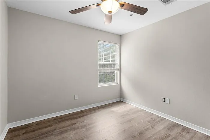 477 Tegarden Rd #D — Photo 28
