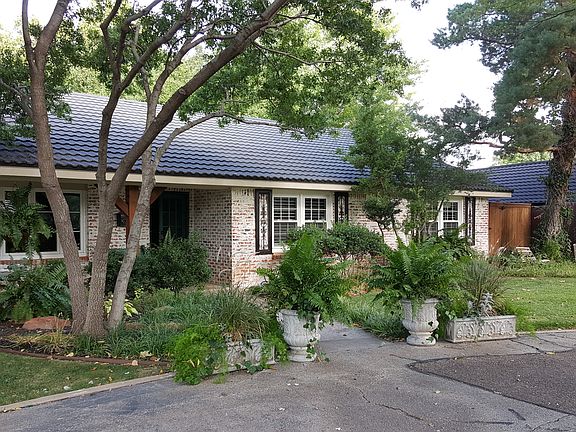 4th image of 3412 Carlton Dr