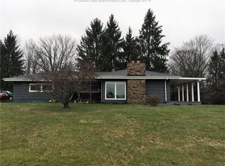 1712 Emma Rd, Kenna, WV 25248