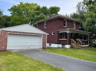 2019 Parkdale Ave, Hermitage, PA 16148