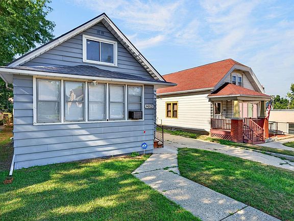 2nd image of 9012 W Greenfield AVENUE