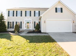 37929 Stoney Lake Dr, North Ridgeville, OH 44039