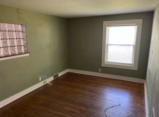 1123 Lewis St #5, Dekalb, IL 60115