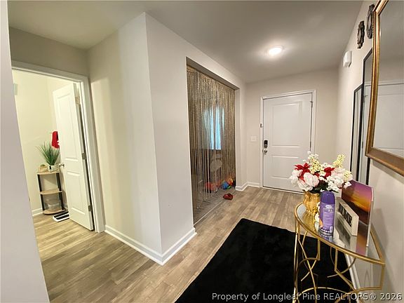 4th image of 808 Old Angus Ln