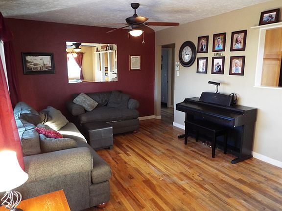 Living Room 1 of 4