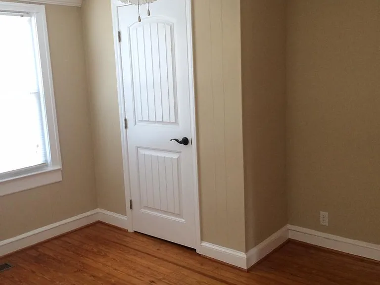105 Shamrock Country Dr — Photo 3