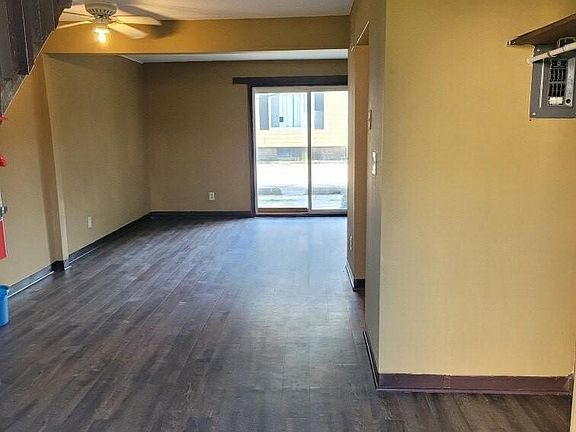 3rd image of 2104 7th St #C