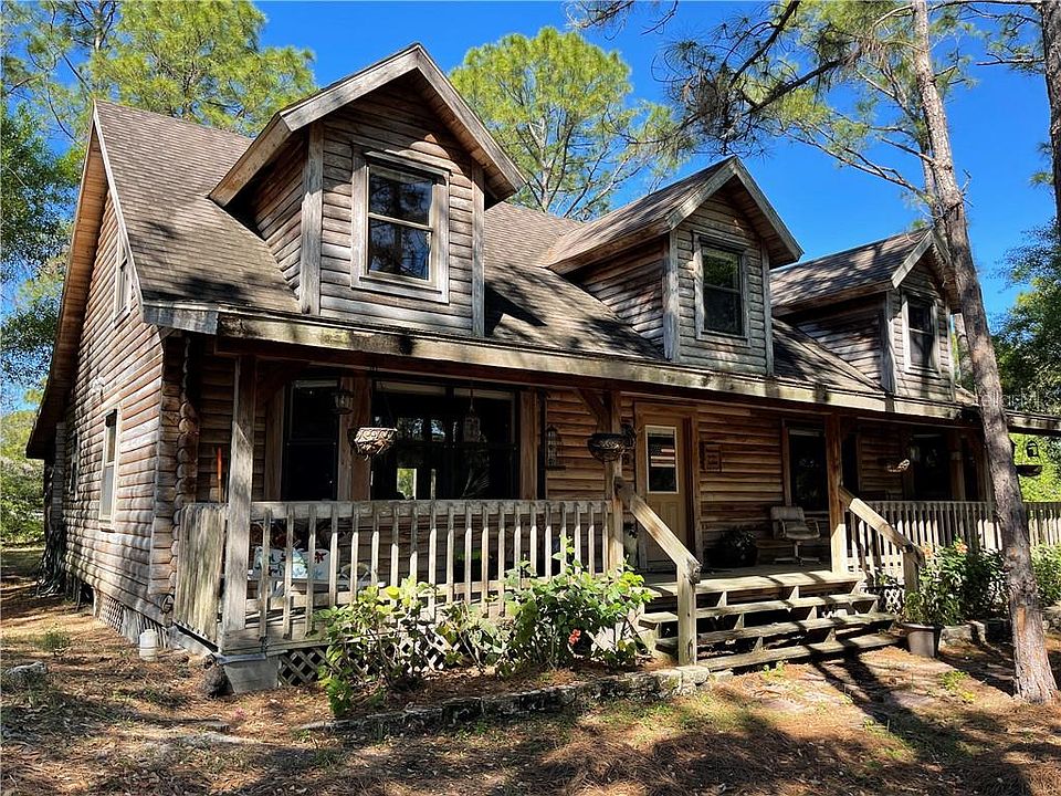 1st image of 2655 Killian St
