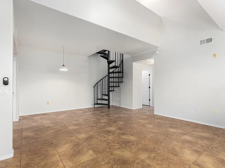 20100 N 78th Pl #2171 — Photo 15