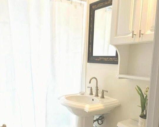 5th image of 1201 N Pitt St APT 3B