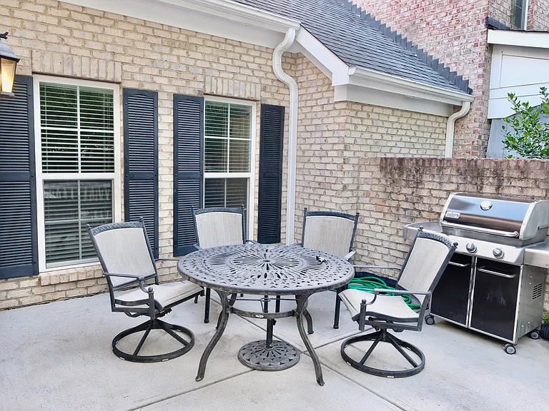 10220 Vanguard Pkwy — Photo 8