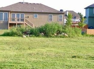 1306 N 1st St E, Louisburg, KS 66053