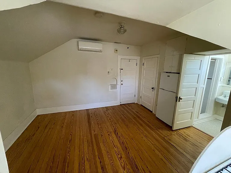 2331 Broadway St #3C — Photo 3