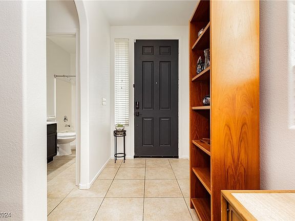 3rd image of 5948 Ancona Dr