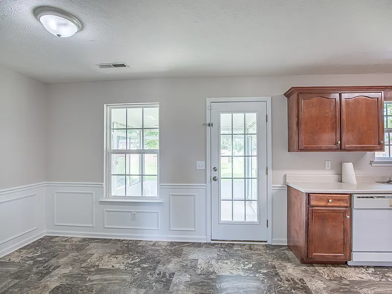 5024 Tricia Pl — Photo 9