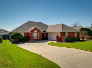 6806 Glen Dale Dr, Arlington, TX 76017