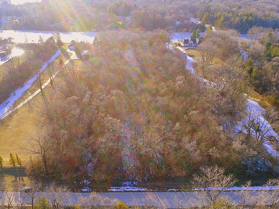 3rd image of 2045 N Lincoln Lake Dr