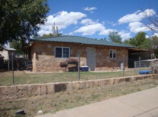 1060 S 10th St, Santa Rosa, NM 88435