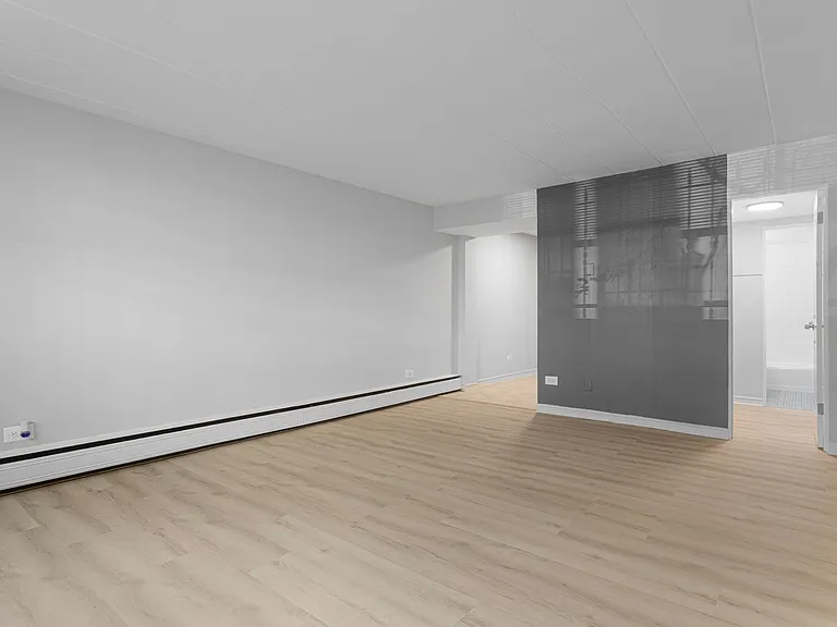 6012 N Kenmore Ave — Photo 21